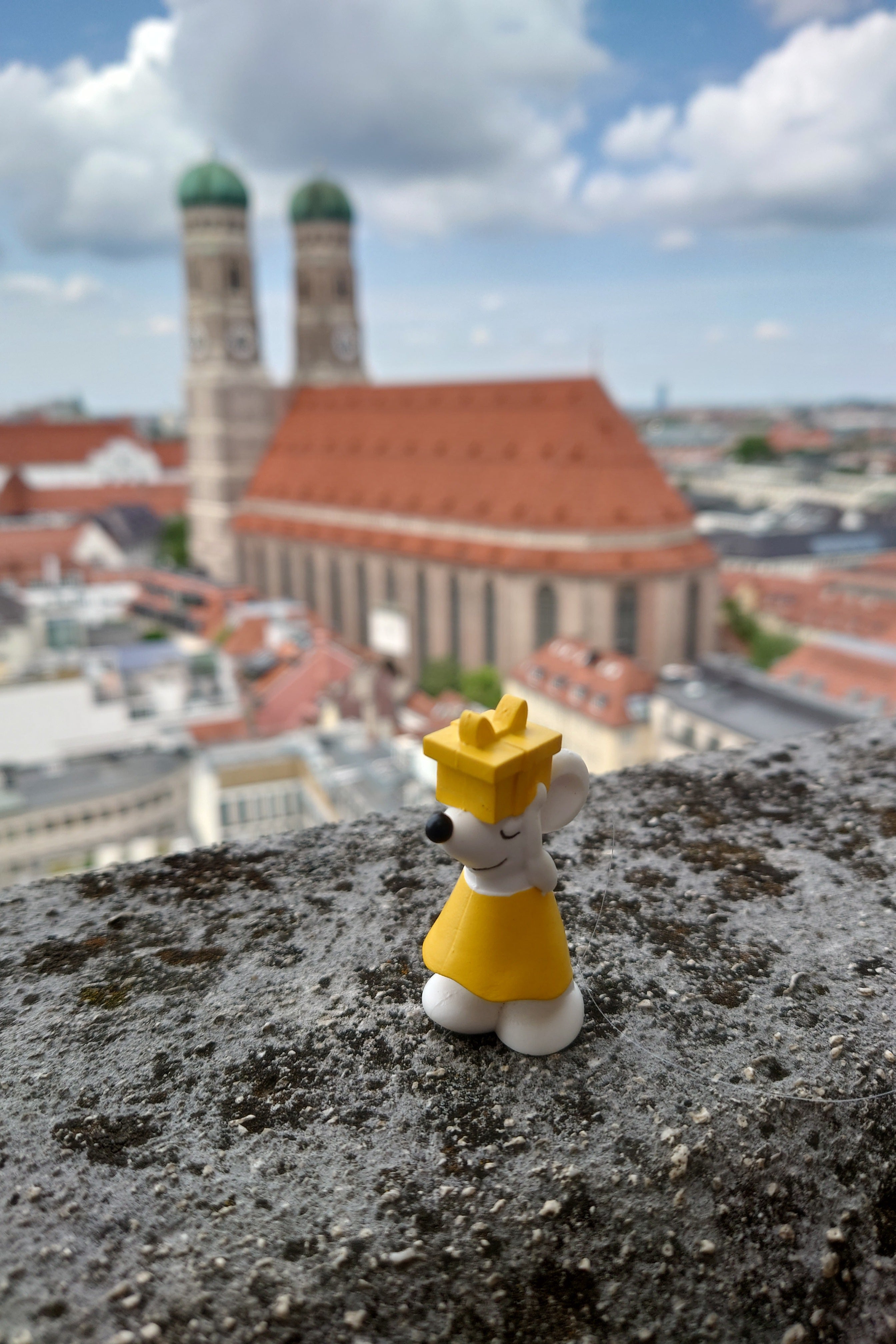🏙️ Manfred in München – Abenteuer in luftiger Höhe