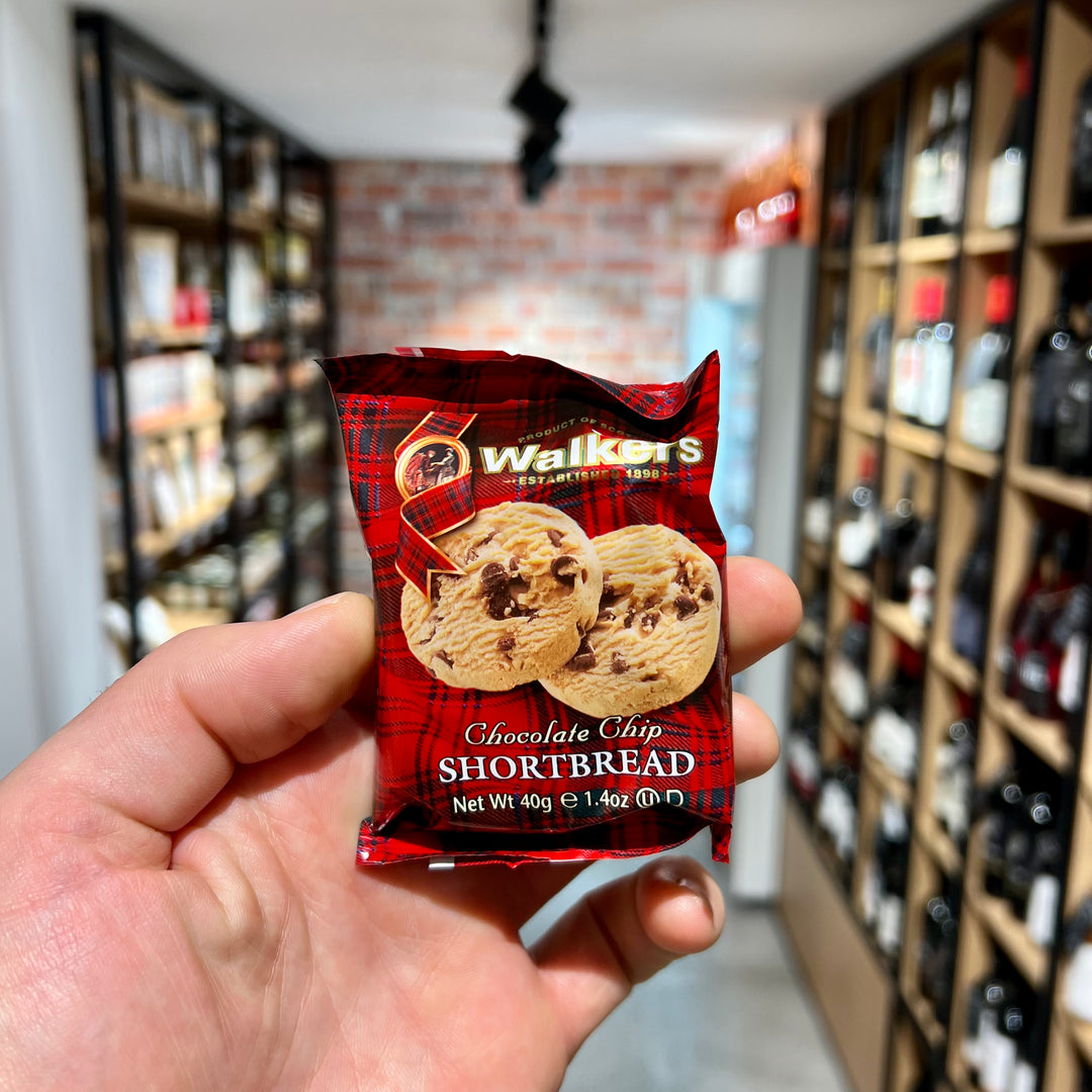 Walkers Pure Butter Chocolate Chip Shortbread Small