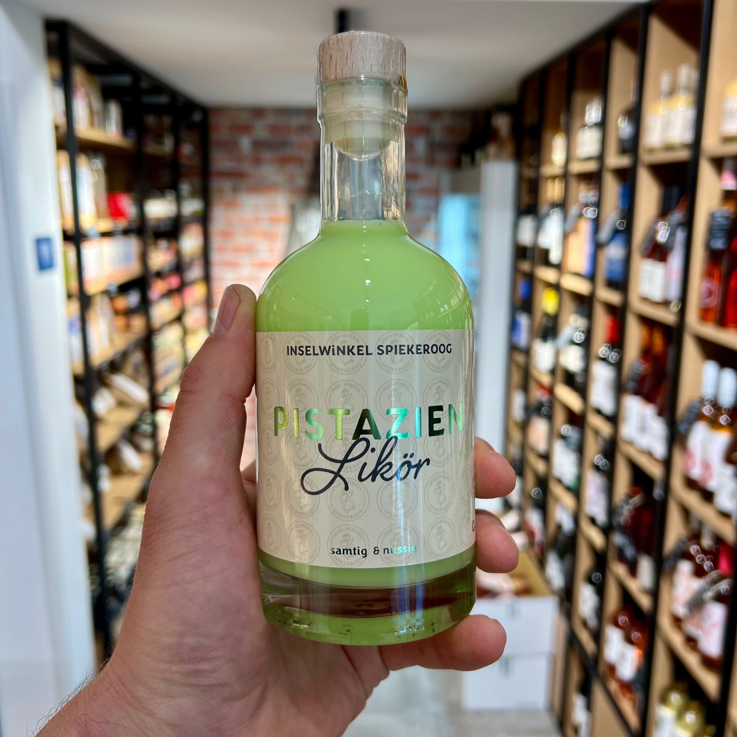 INSELWiNKEL Pistazien Likör 17% vol. - 0,35l
