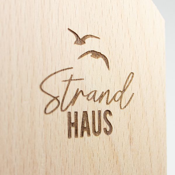 Großes Deko-Holzhäuschen „Strandhaus" – Gravur-Detail